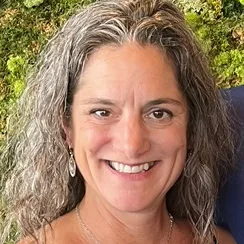 Photo of Jennifer McGeorge