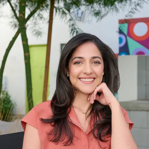 Photo of Sarah Bahsas