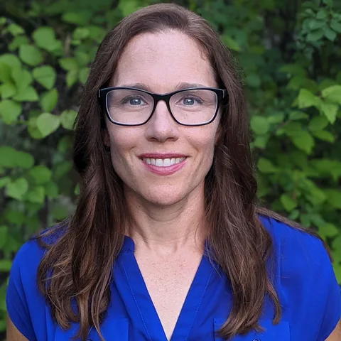Photo of Julie Rashkis