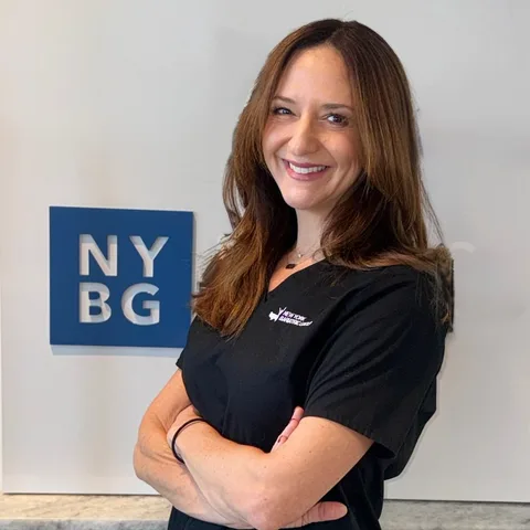 Photo of Angela Glasnapp